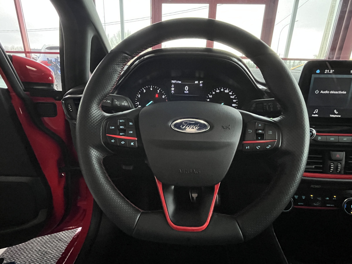 FORD FIESTA 1,0 125 ST LINE HYBRID TOIT PANORAMIQUE OUVRANT GPS ANDROID APPLE CARPLAY PARK PILOT REGULATEUR LIMITEUR FEUX HALOGENE JANTES 18 EXCELLENT ETAT