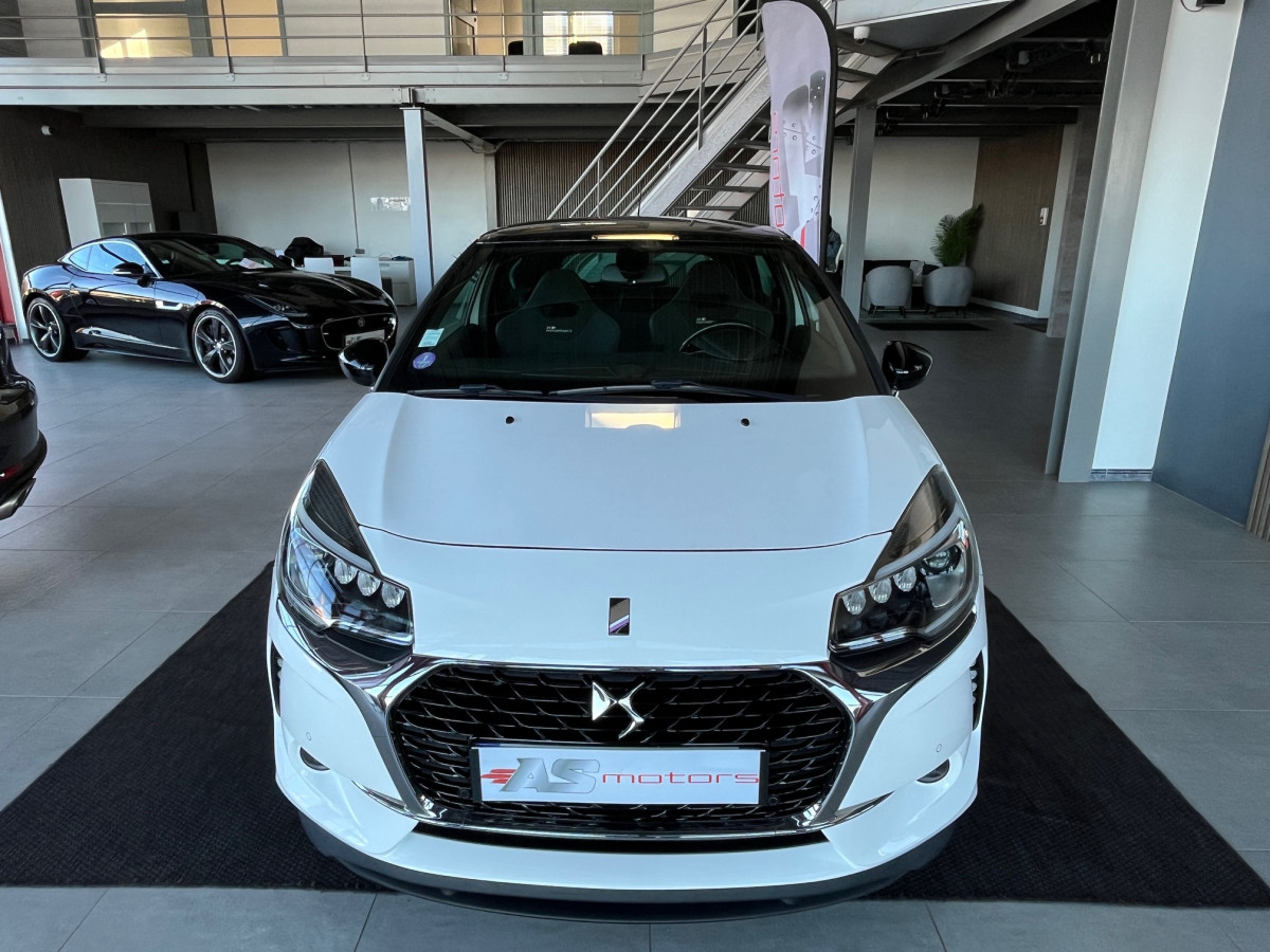 CITROEN DS3 1.6 THP 208 PERFORMANCE GPS  HIFI SYSTEME SIEGES  BAQUET JANTES 18 APPLE CAR PLAY REGULATEUR LIMITEUR FULL LED EXCELLENT ETAT