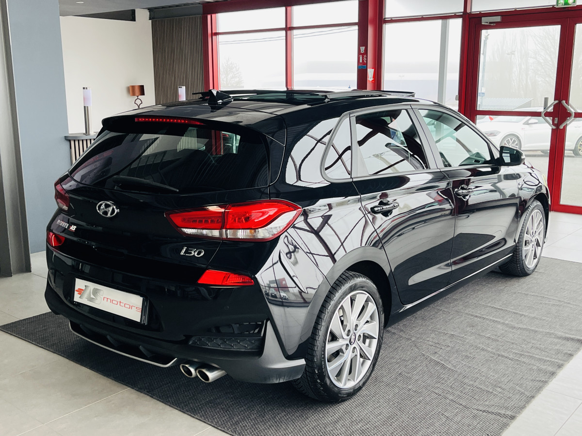 HYUNDAI I 30 NLINE 1,0 T-GDI 120 TOIT PANORAMIQUE OUVRANT GPS CAMERA REGULATEUR LIMITEUR KEYLESS  FEUX LED PARK PILOT EXCELLENT ETAT