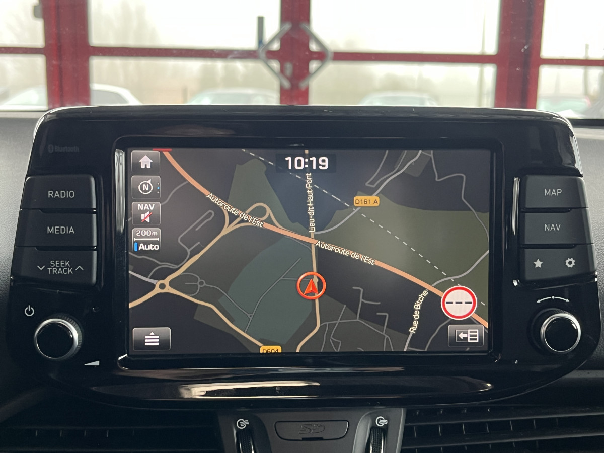 HYUNDAI I 30 NLINE 1,0 T-GDI 120 TOIT PANORAMIQUE OUVRANT GPS CAMERA REGULATEUR LIMITEUR KEYLESS  FEUX LED PARK PILOT EXCELLENT ETAT