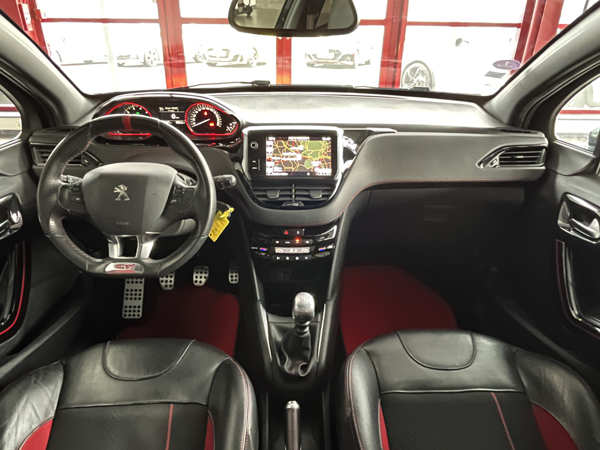 PEUGEOT 208 GTI 1,6 208 GPS CAMERA APPLE CARPLAY HIFI JBL REGULATEUR LIMITEUR PARK PILOT JANTES 17 EXCELLENT ETAT
