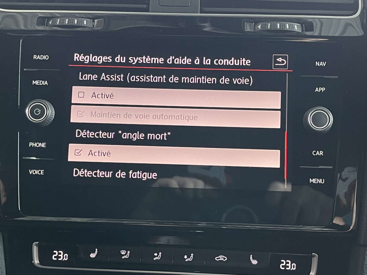 VW GOLF 7 GTI TCR  2,0 TSI 290 DSG7 GPS APPLE CAR PLAY ACC DCC DIGITAL COCKPIT KEYLESS REGULATEUR ADAPTATIF LIMITEUR  FULL LED JANTES 19  EXCELLENT ETAT