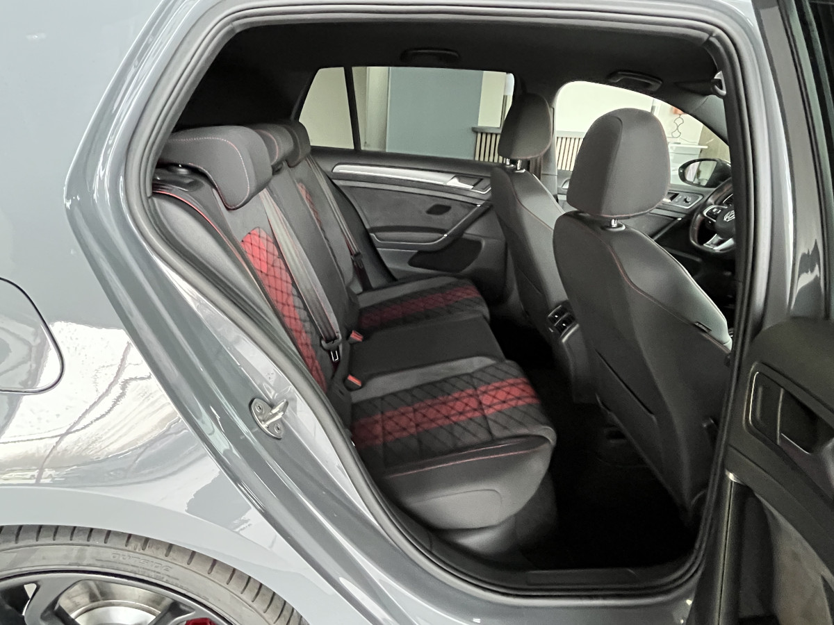 VW GOLF 7 GTI TCR  2,0 TSI 290 DSG7 GPS APPLE CAR PLAY ACC DCC DIGITAL COCKPIT KEYLESS REGULATEUR ADAPTATIF LIMITEUR  FULL LED JANTES 19  EXCELLENT ETAT