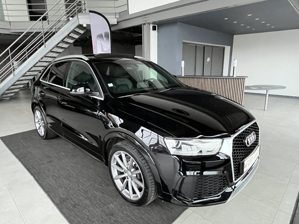 AUDI RSQ3 2,5 TFSI 367 S-TRONIC 7  QUATTRO TOIT PANORAMIQUE OUVRANT  GPS CAMERA KEYLESS HIFI BOSE  REGULATEUR PARK PILOT AUDI DRIVE SELECT FEUX LED . JANTES 19 EXCELLENT ETAT