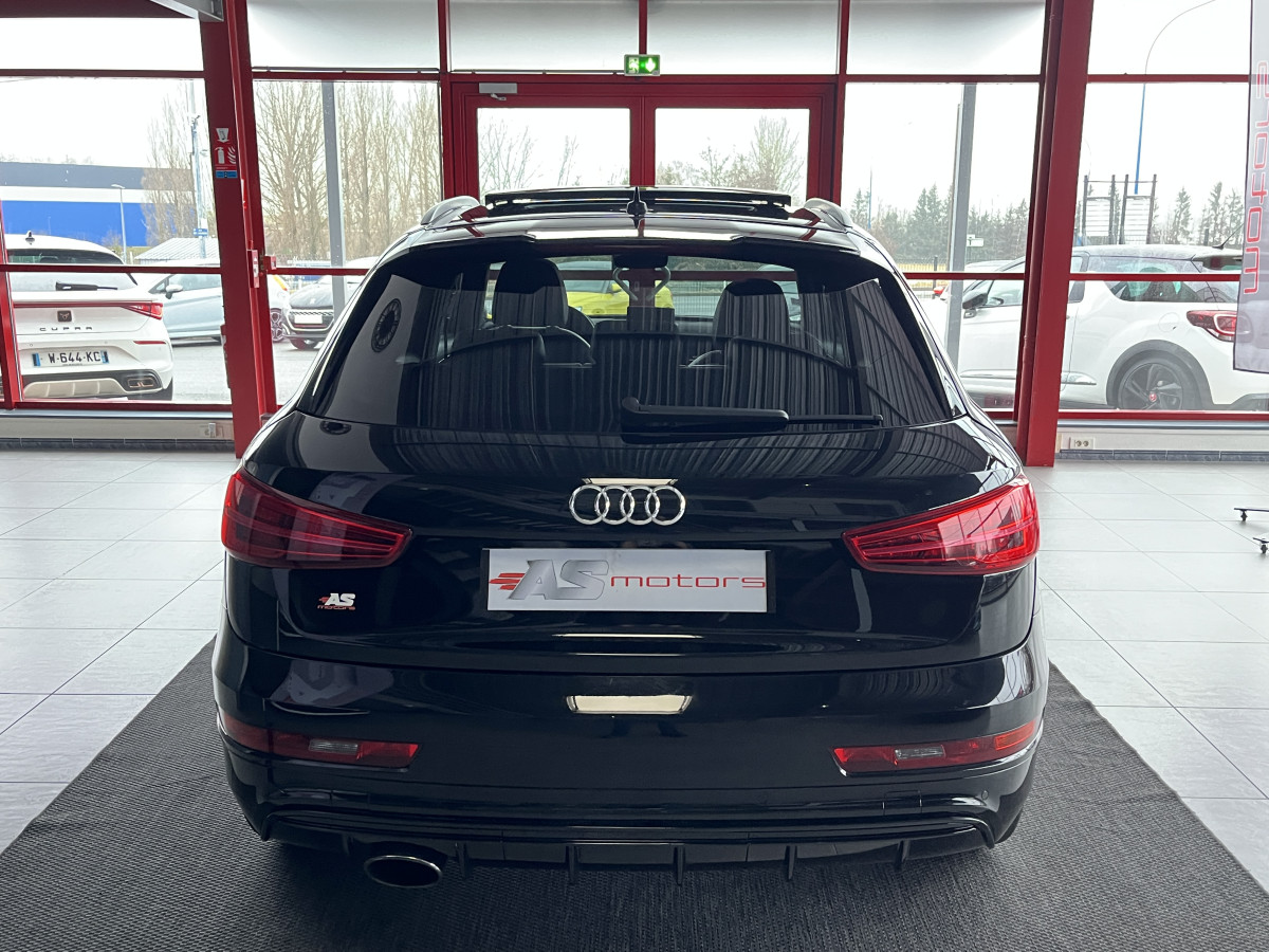 AUDI RSQ3 2,5 TFSI 367 S-TRONIC 7  QUATTRO TOIT PANORAMIQUE OUVRANT  GPS CAMERA KEYLESS HIFI BOSE  REGULATEUR PARK PILOT AUDI DRIVE SELECT FEUX LED . JANTES 19 EXCELLENT ETAT
