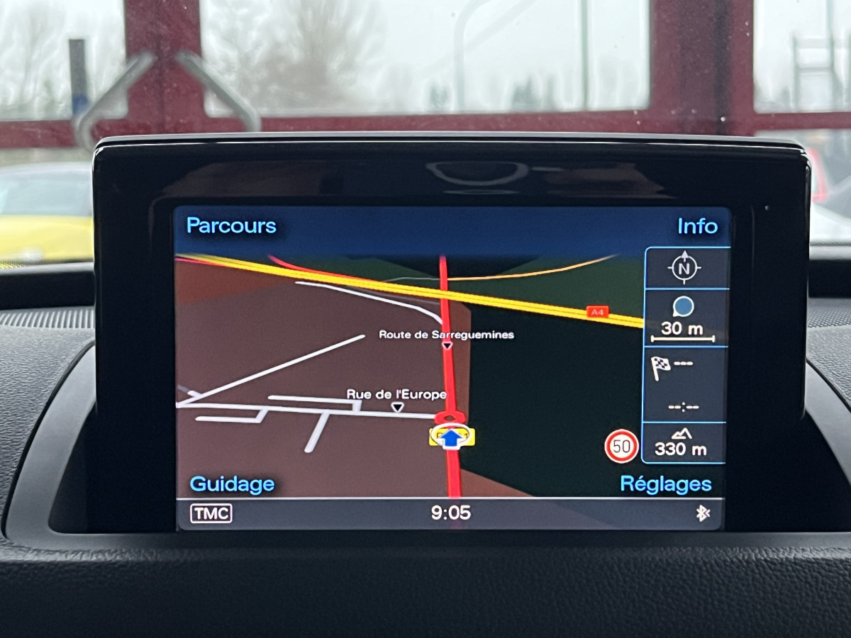 AUDI RSQ3 2,5 TFSI 367 S-TRONIC 7  QUATTRO TOIT PANORAMIQUE OUVRANT  GPS CAMERA KEYLESS HIFI BOSE  REGULATEUR PARK PILOT AUDI DRIVE SELECT FEUX LED . JANTES 19 EXCELLENT ETAT