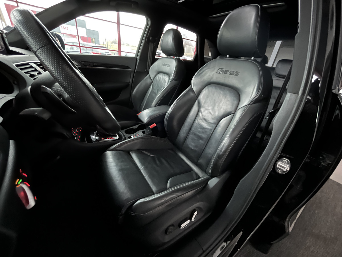 AUDI RSQ3 2,5 TFSI 367 S-TRONIC 7  QUATTRO TOIT PANORAMIQUE OUVRANT  GPS CAMERA KEYLESS HIFI BOSE  REGULATEUR PARK PILOT AUDI DRIVE SELECT FEUX LED . JANTES 19 EXCELLENT ETAT