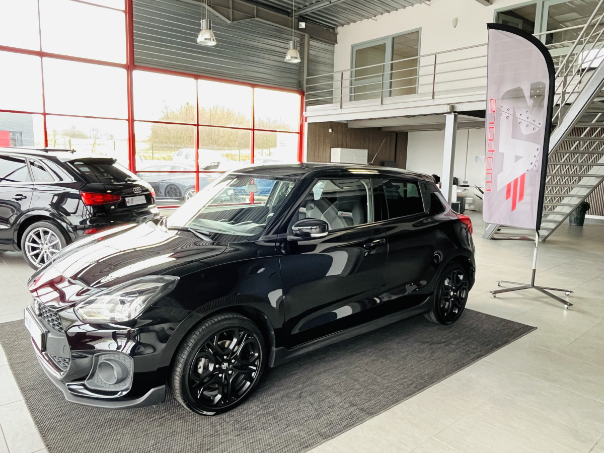 SUZUKI SWIFT SPORT 1,4 129 HYBRID GPS CAMERA FULL LED REGULATEUR LIMITEUR KEYLESS APPLE CARPLAY PARK PILOT EXCELLENT ETAT