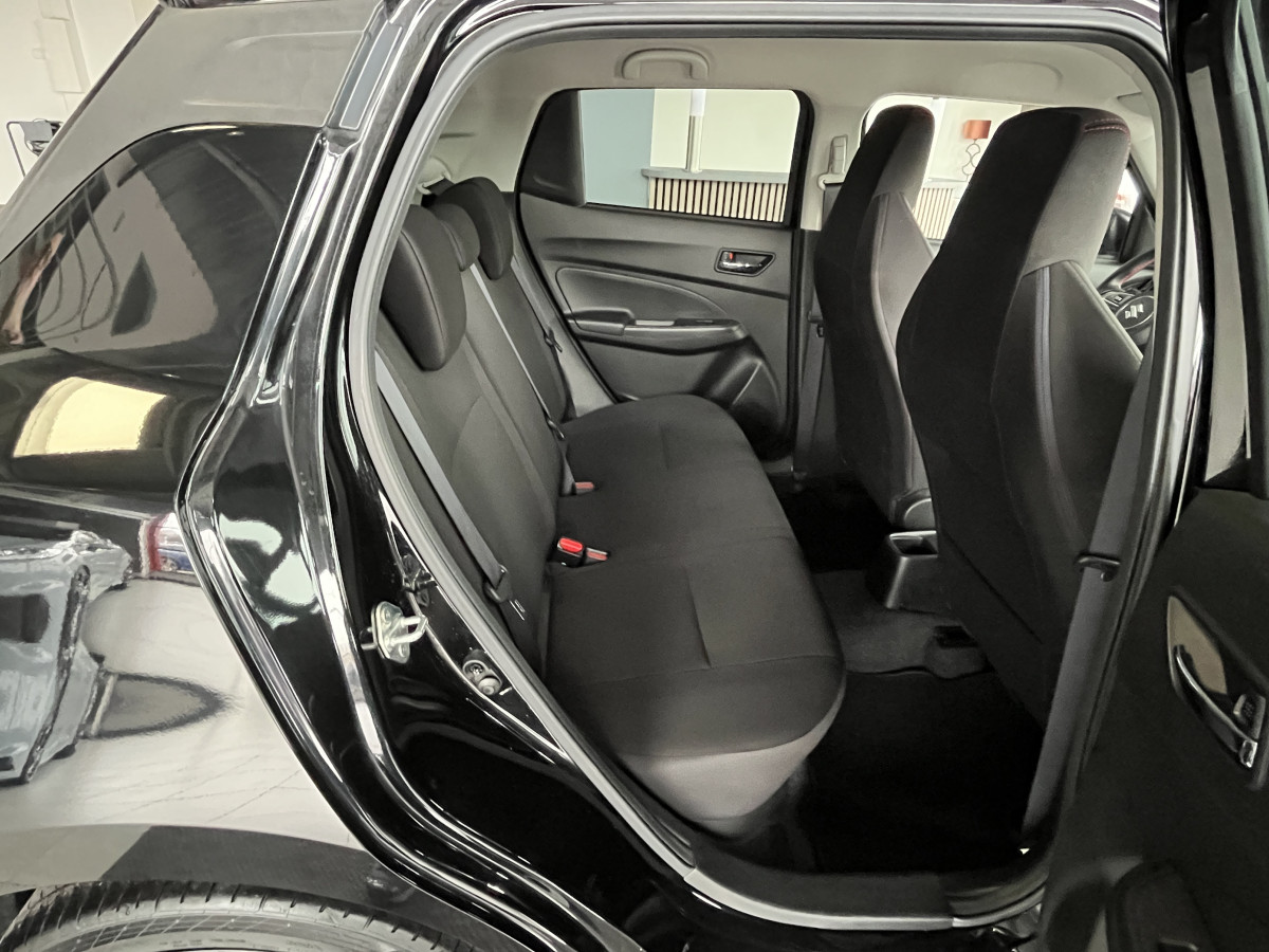 SUZUKI SWIFT SPORT 1,4 129 HYBRID GPS CAMERA FULL LED REGULATEUR LIMITEUR KEYLESS APPLE CARPLAY PARK PILOT EXCELLENT ETAT