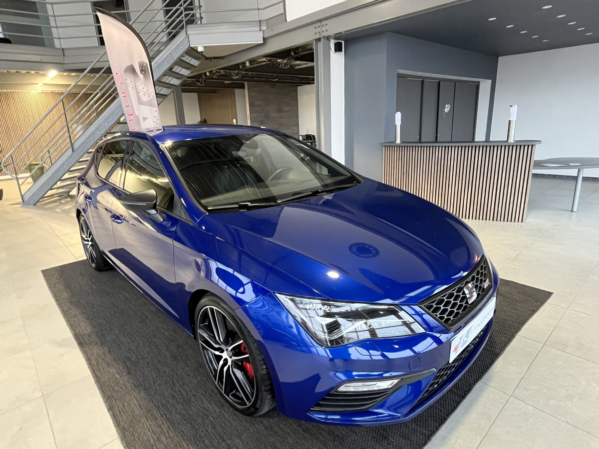 SEAT LEON CUPRA 2,0 TSI 300 GPS DCC HIFI BEATS FULL LED REGULATEUR  DIGITAL COCKPIT PARK PILOT JANTES 19  EXCELLENT ETAT