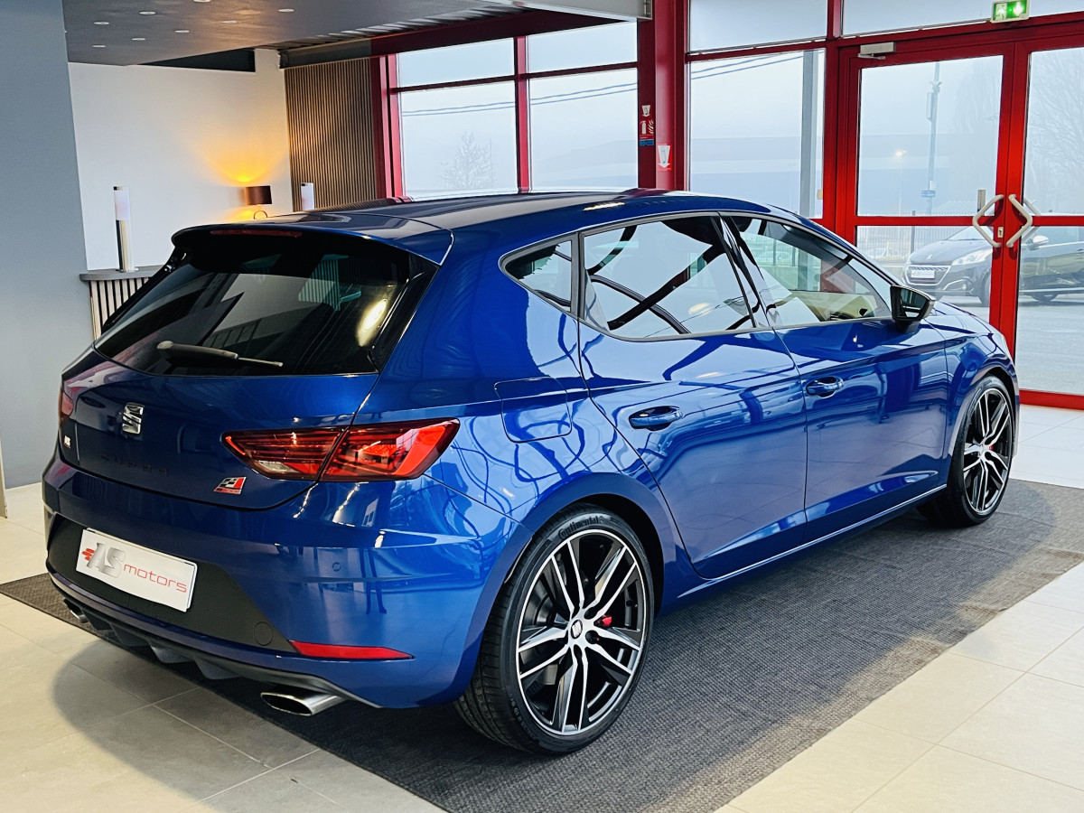SEAT LEON CUPRA 2,0 TSI 300 GPS DCC HIFI BEATS FULL LED REGULATEUR  DIGITAL COCKPIT PARK PILOT JANTES 19  EXCELLENT ETAT