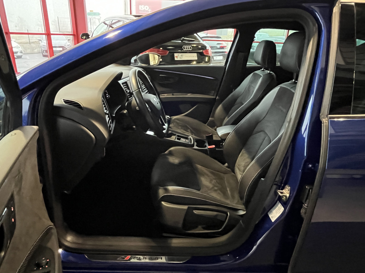 SEAT LEON CUPRA 2,0 TSI 300 GPS DCC HIFI BEATS FULL LED REGULATEUR  DIGITAL COCKPIT PARK PILOT JANTES 19  EXCELLENT ETAT