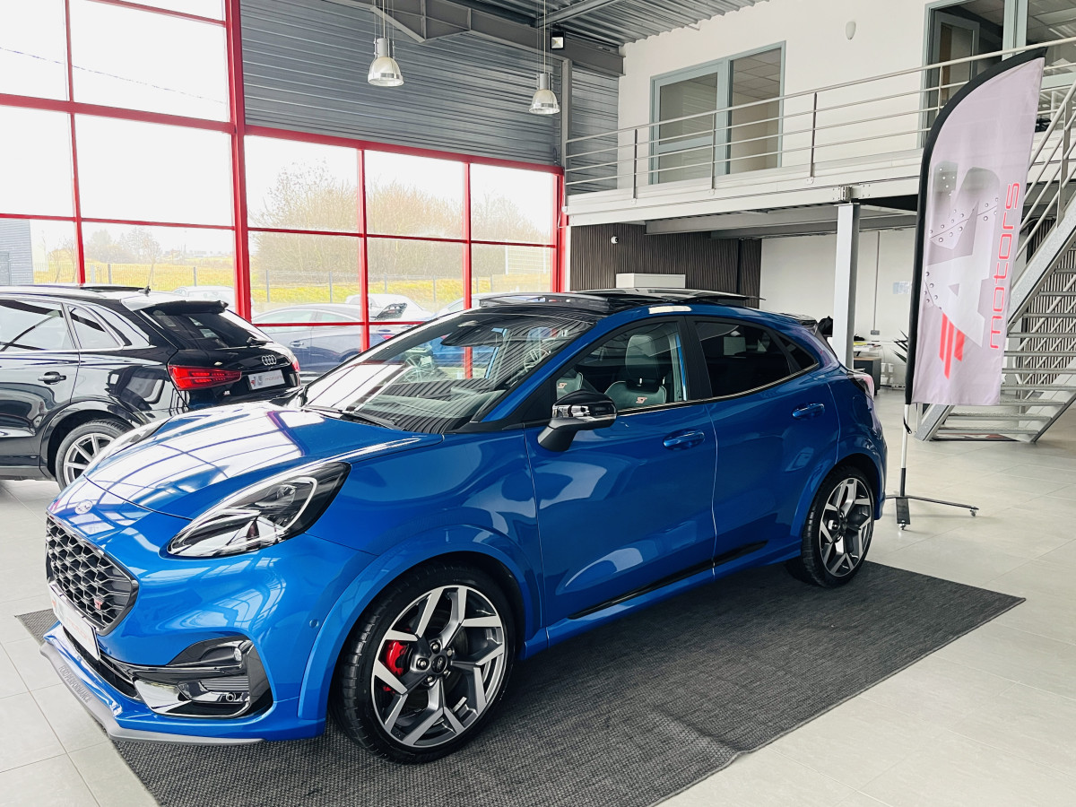 FORD PUMA ST 1,5 200 TOIT PANORAMIQUE OUVRANT  GPS CAMERA KEYLESS FEUX LED APPLE CARPLAY HIFI B&O REGULATEUR LIMITEUR PARK PILOT PACK HIVER JANTES 19 EXCELLENT ETAT