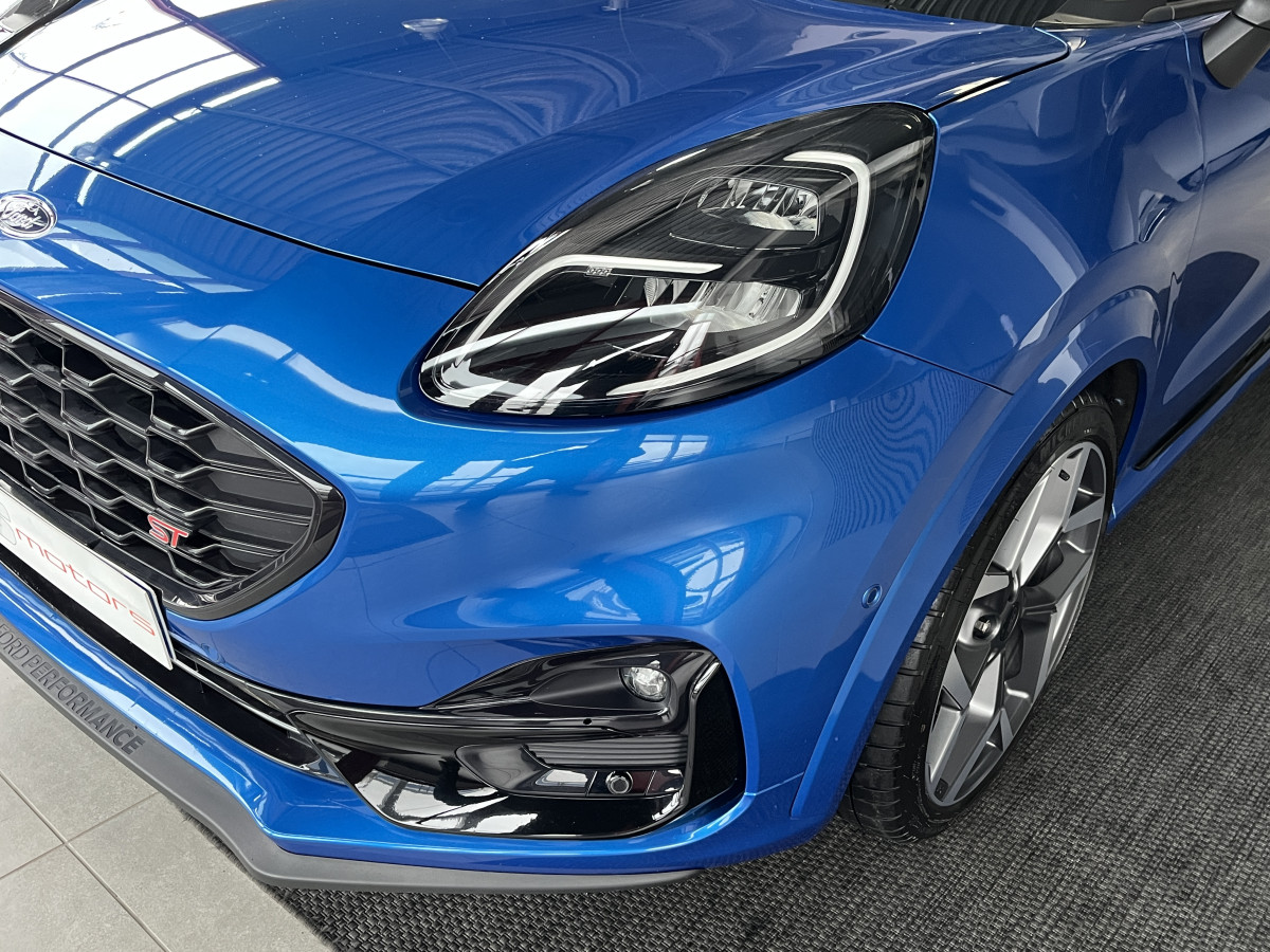 FORD PUMA ST 1,5 200 TOIT PANORAMIQUE OUVRANT  GPS CAMERA KEYLESS FEUX LED APPLE CARPLAY HIFI B&O REGULATEUR LIMITEUR PARK PILOT PACK HIVER JANTES 19 EXCELLENT ETAT