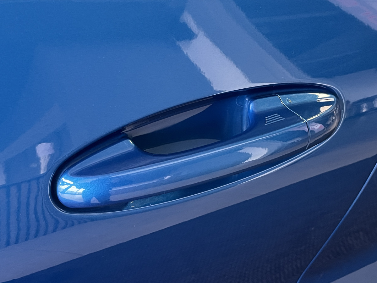 FORD PUMA ST 1,5 200 TOIT PANORAMIQUE OUVRANT  GPS CAMERA KEYLESS FEUX LED APPLE CARPLAY HIFI B&O REGULATEUR LIMITEUR PARK PILOT PACK HIVER JANTES 19 EXCELLENT ETAT