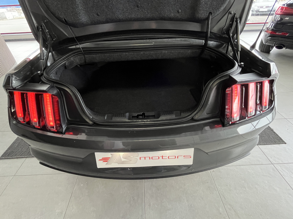 FORD MUSTANG CONVERTIBLE  5,0 V8 421 GT BVA GPS CAMERA REGULATEUR LIMITEUR KEYLESS ECHAPPEMENT A CLAPET  PARK PILOT APPLE CARPLAY FEUX BI-XENON  EXCELLENT ETAT
