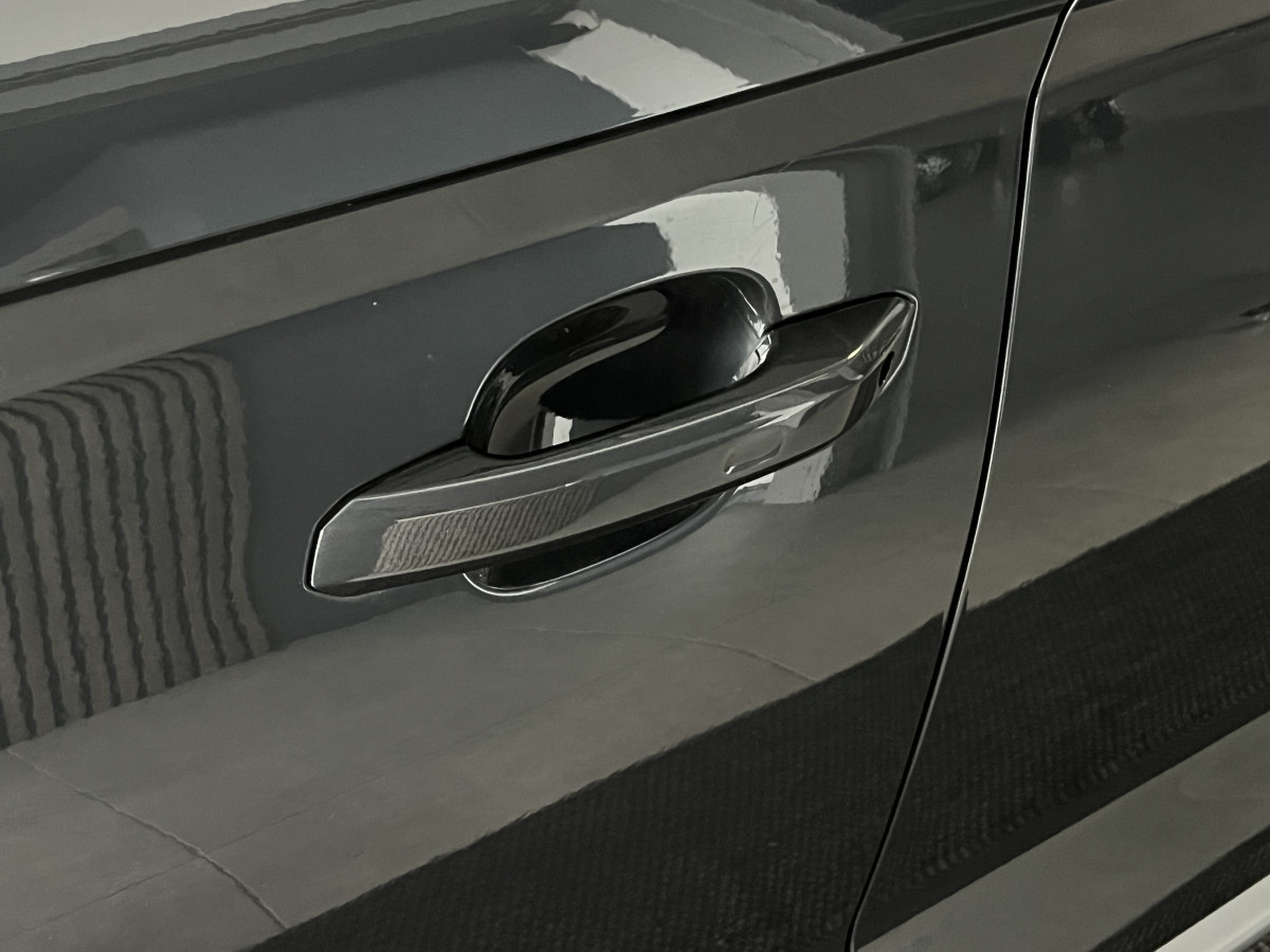 AUDI Q5 50 TDI 3,0 V6 286 BVA QUATTRO ATTELAGE TOIT PANORAMIQUE HIFI B&O VIRTUAL COCKPIT  KEYLESS CARPLAY GPS REGULATEUR LIMITEUR PARK PILOT JANTES 20 EXCELLENT ETAT