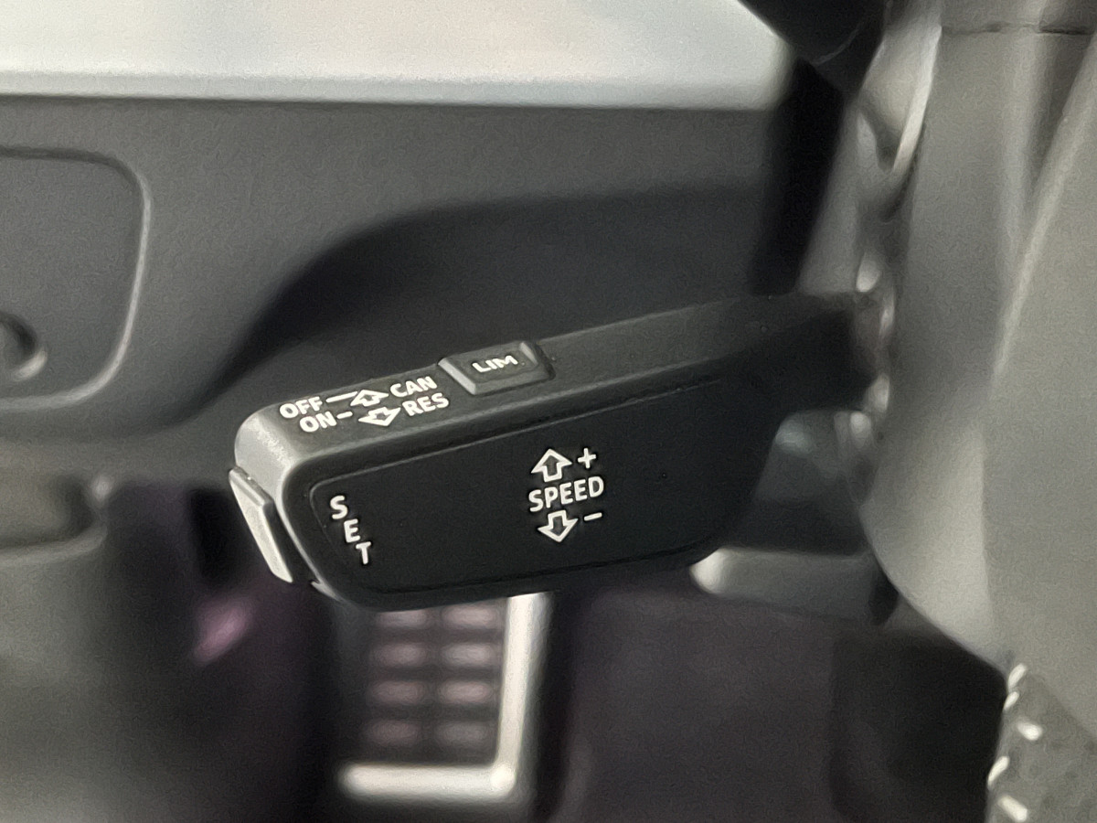 AUDI Q5 50 TDI 3,0 V6 286 BVA QUATTRO ATTELAGE TOIT PANORAMIQUE HIFI B&O VIRTUAL COCKPIT  KEYLESS CARPLAY GPS REGULATEUR LIMITEUR PARK PILOT JANTES 20 EXCELLENT ETAT