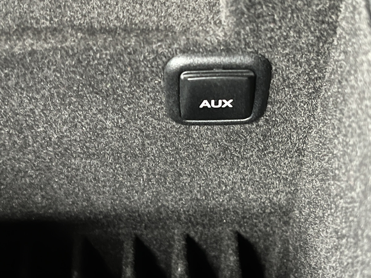 AUDI SQ5 3,0  TDI V6 326 COMPETITION  BVA8 QUATTRO  GPS CAMERA  KEYLESS  HIFI SOUND SYSTEM  BI-XENON  PARK PILOT  DRIVE SELECT JANTE 21 EXCELLENT ETAT