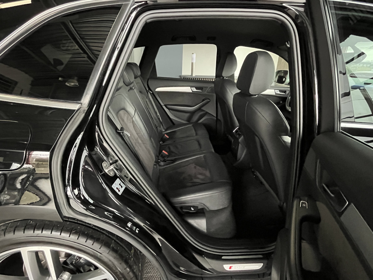 AUDI SQ5 3,0  TDI V6 326 COMPETITION  BVA8 QUATTRO  GPS CAMERA  KEYLESS  HIFI SOUND SYSTEM  BI-XENON  PARK PILOT  DRIVE SELECT JANTE 21 EXCELLENT ETAT