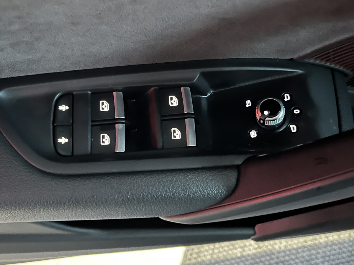 AUDI SQ5 3,0 TDI V6 347 BVA8 QUATTRO TOIT PANORAMIQUE OUVRANT  ATTELAGE ELECTRIQUE GPS  CAMERA 360 APPLE CARPLAY  KEYLESS HIFI B&O REGULATEUR ADAPTATIF PHARES MATRIX LED PARK PILOT FULL CUIR  DRIVE SELECT JANTE 21 EXCELLENT ETAT