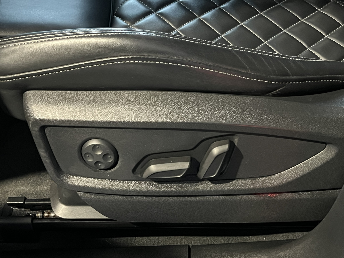 AUDI SQ5 3,0 TDI V6 347 BVA8 QUATTRO TOIT PANORAMIQUE OUVRANT  ATTELAGE ELECTRIQUE GPS  CAMERA 360 APPLE CARPLAY  KEYLESS HIFI B&O REGULATEUR ADAPTATIF PHARES MATRIX LED PARK PILOT FULL CUIR  DRIVE SELECT JANTE 21 EXCELLENT ETAT