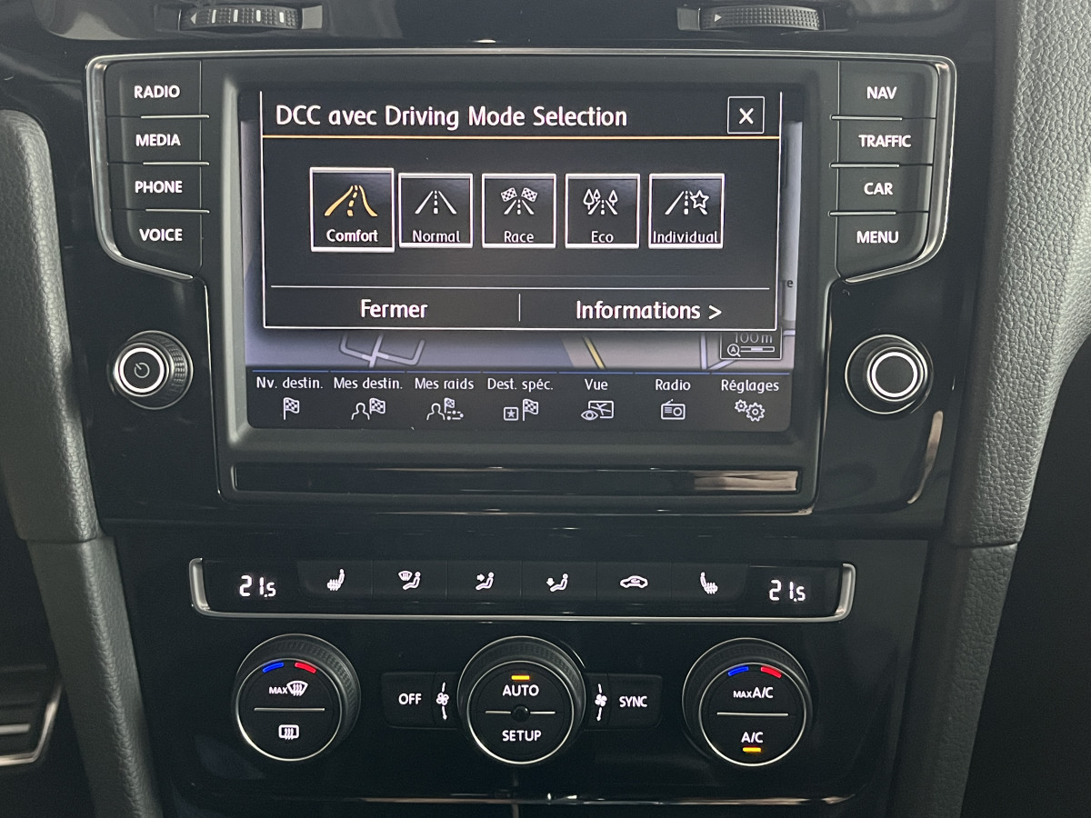 VW GOLF 7 R 2,0 TSI 300 DSG6 4MOTION GPS CAMERA  ACC DCC  REGULATEUR  ADAPTATIF LIMITEUR  FEUX BI-XENON FULL CUIR JANTES 19 PRETORIA  EXCELLENT ETAT