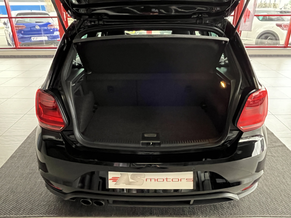VW POLO GTI 1,8 TSI 192 PARK PILOT JANTES 17 FULL LED REGULATEUR MODE SPORT BLUETOOTH EXCELLENT ETAT