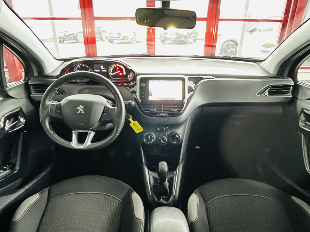 PEUGEOT 208 1,6 HDI 75 ACTIVE BUSINESS GPS REGULATEUR LIMITEUR FEUX HALOGENE PARK PILOT TRES BON ETAT