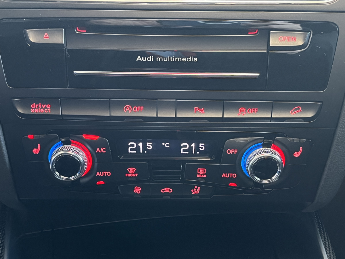 AUDI SQ5 3,0  TDI V6 313 BVA8 QUATTRO TOIT PANORAMIQUE OUVRANT  GPS CAMERA HIFI B&O KEYLESS  BI-XENON  PARK PILOT  DRIVE SELECT JANTE 21  EXCELLENT ETAT