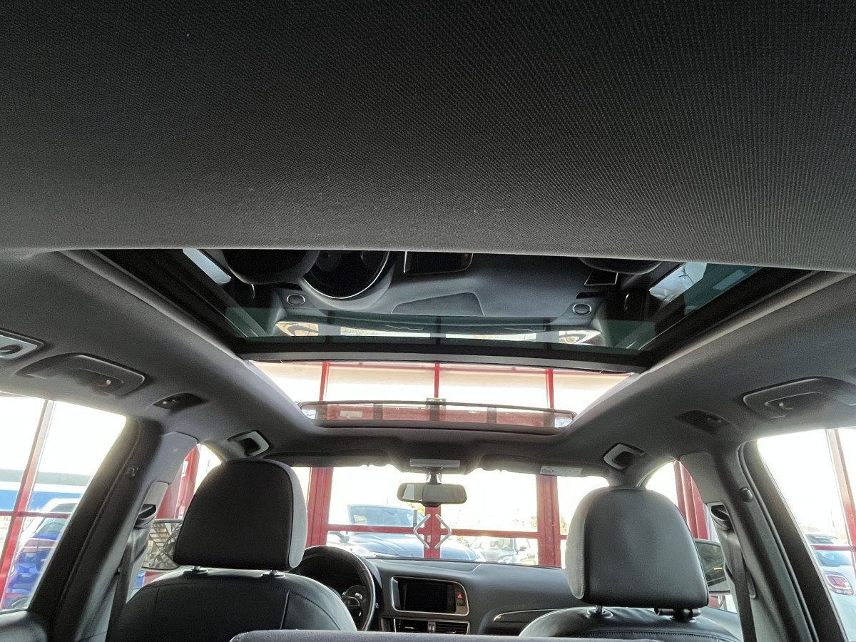 AUDI SQ5 3,0  TDI V6 313 BVA8 QUATTRO TOIT PANORAMIQUE OUVRANT  GPS CAMERA HIFI B&O KEYLESS  BI-XENON  PARK PILOT  DRIVE SELECT JANTE 21  EXCELLENT ETAT