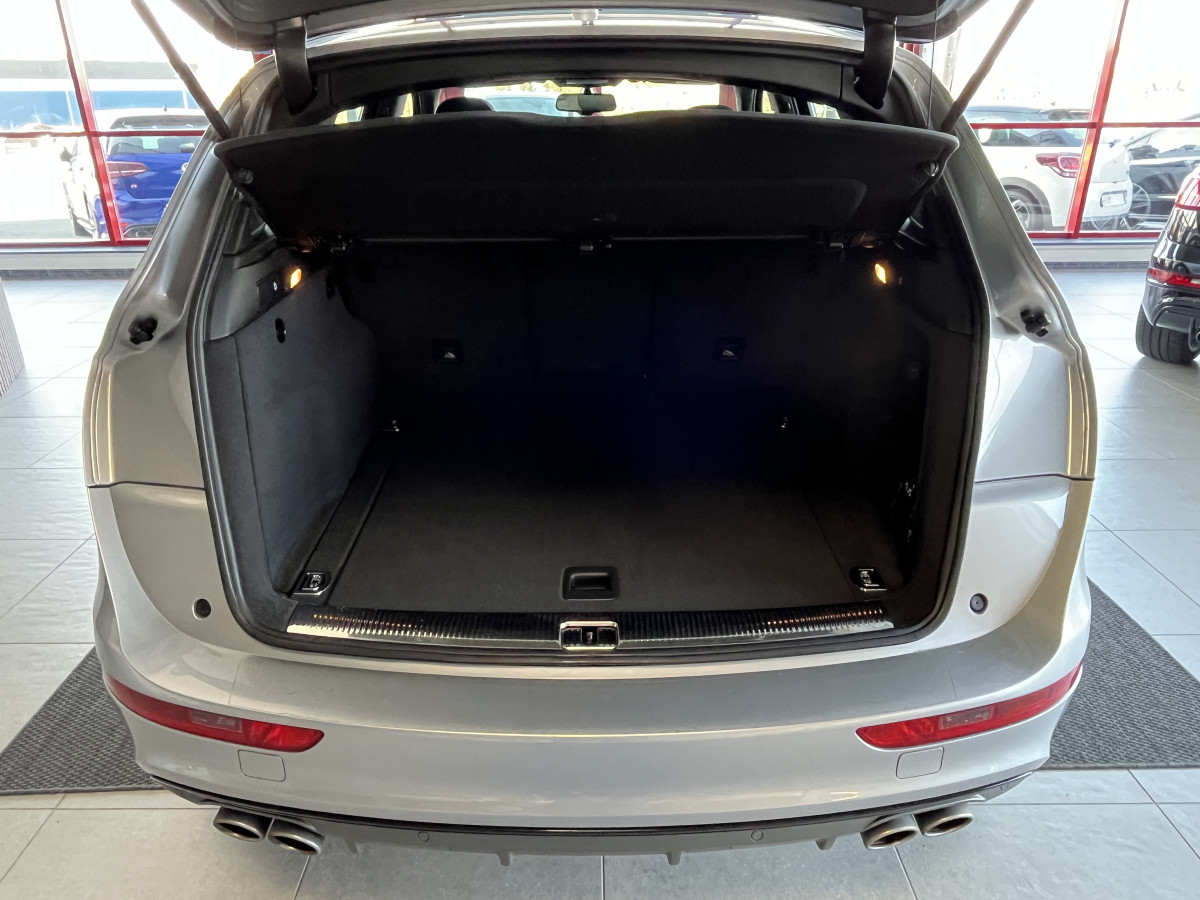 AUDI SQ5 3,0  TDI V6 313 BVA8 QUATTRO TOIT PANORAMIQUE OUVRANT  GPS CAMERA HIFI B&O KEYLESS  BI-XENON  PARK PILOT  DRIVE SELECT JANTE 21  EXCELLENT ETAT
