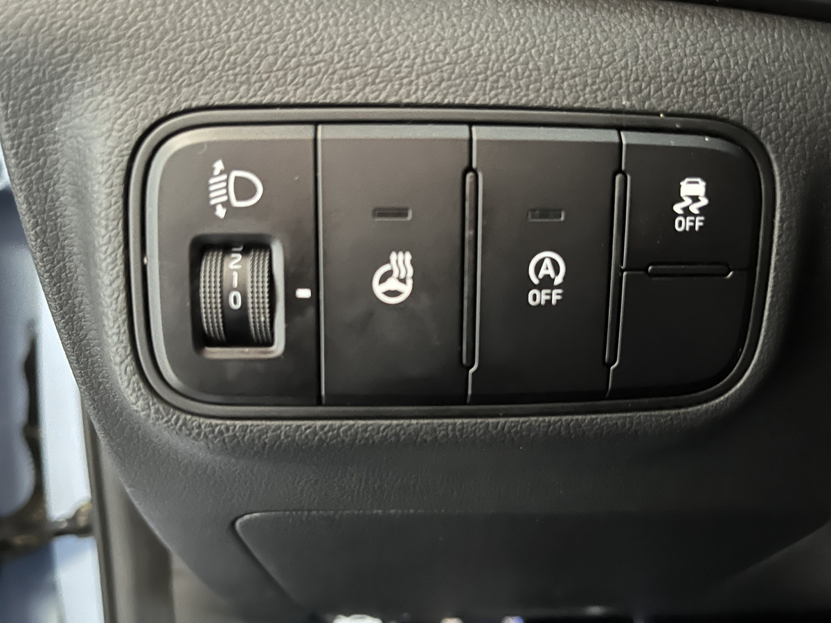 HYUNDAI I20 N 1,6 T-GDI 204 GPS CAMERA APPLE CARPLAY REGULATEUR LIMITEUR KEYLESS VIRTUAL COCKPIT DRIVE SELECT HIFI BOSE FULL LED DIFFERENTIEL A GLISSEMENT EXCELLENT ETAT