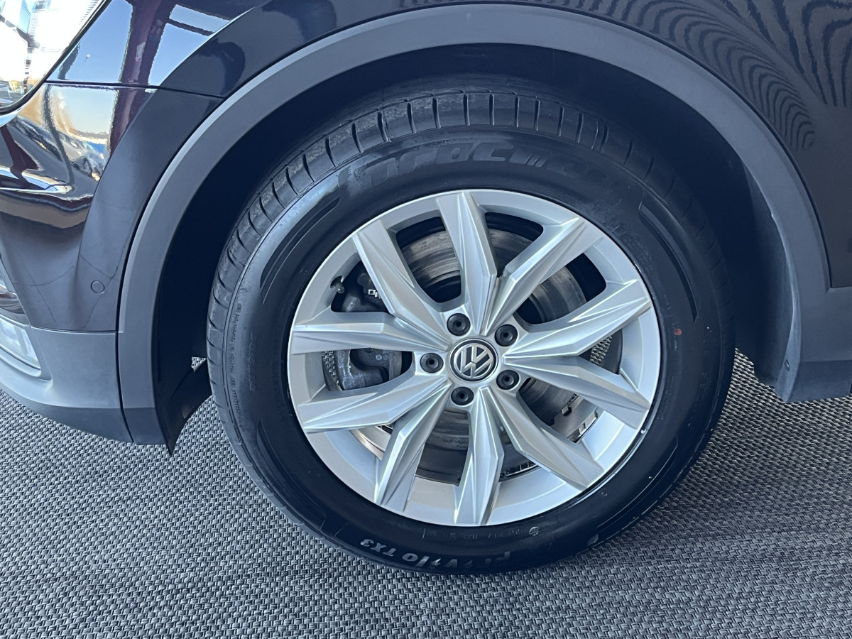 VOLKSWAGEN TIGUAN 2,0 190 DSG7 TYPE CARAT 4MOTION GPS CAMERA APPLE CARPLAY   ATTELAGE  REGULATEUR ADAPTATIF  FEUX FULL LED PACK HIVER  EXCELLENT ETAT