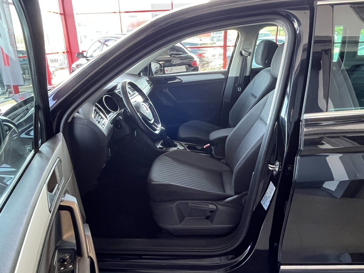 VOLKSWAGEN TIGUAN 2,0 190 DSG7 TYPE CARAT 4MOTION GPS CAMERA APPLE CARPLAY   ATTELAGE  REGULATEUR ADAPTATIF  FEUX FULL LED PACK HIVER  EXCELLENT ETAT