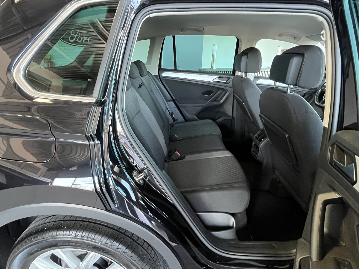 VOLKSWAGEN TIGUAN 2,0 190 DSG7 TYPE CARAT 4MOTION GPS CAMERA APPLE CARPLAY   ATTELAGE  REGULATEUR ADAPTATIF  FEUX FULL LED PACK HIVER  EXCELLENT ETAT