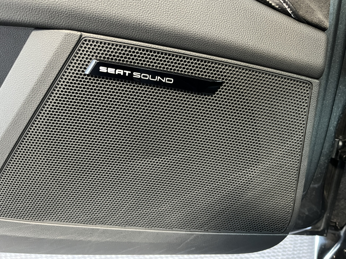 SEAT LEON CUPRA 2,0 TSI 300 GPS DCC REGULATEUR  PARK PILOT SEAT SOUND  FULL LED KEYESS DIGITAL COCKPIT JANTES 19 EXCELLENT ETAT