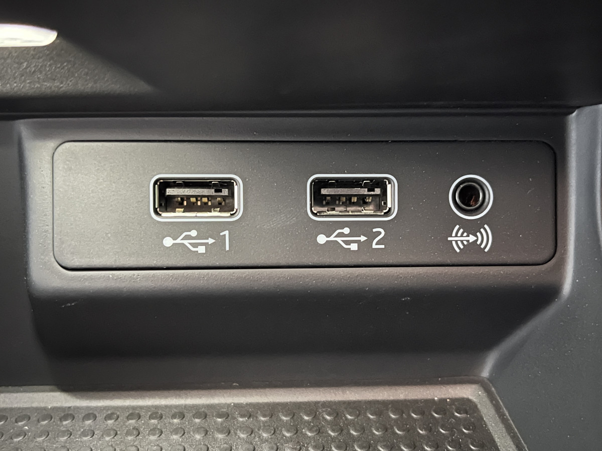 SEAT LEON CUPRA 2,0 TSI 300 GPS DCC REGULATEUR  PARK PILOT SEAT SOUND  FULL LED KEYESS DIGITAL COCKPIT JANTES 19 EXCELLENT ETAT