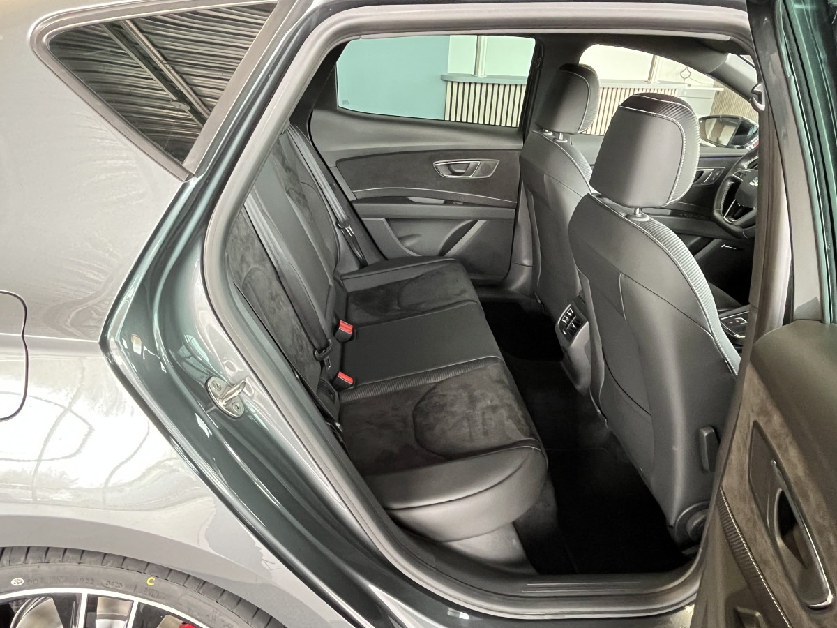 SEAT LEON CUPRA 2,0 TSI 300 GPS DCC REGULATEUR  PARK PILOT SEAT SOUND  FULL LED KEYESS DIGITAL COCKPIT JANTES 19 EXCELLENT ETAT