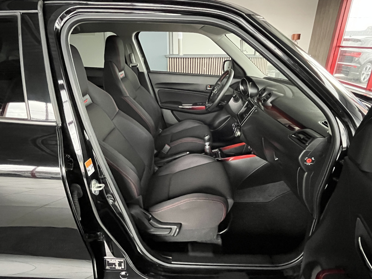 SUZUKI SWIFT SPORT 1,4 129 HYBRID GPS CAMERA FULL LED REGULATEUR LIMITEUR KEYLESS APPLE CARPLAY PARK PILOT EXCELLENT ETAT