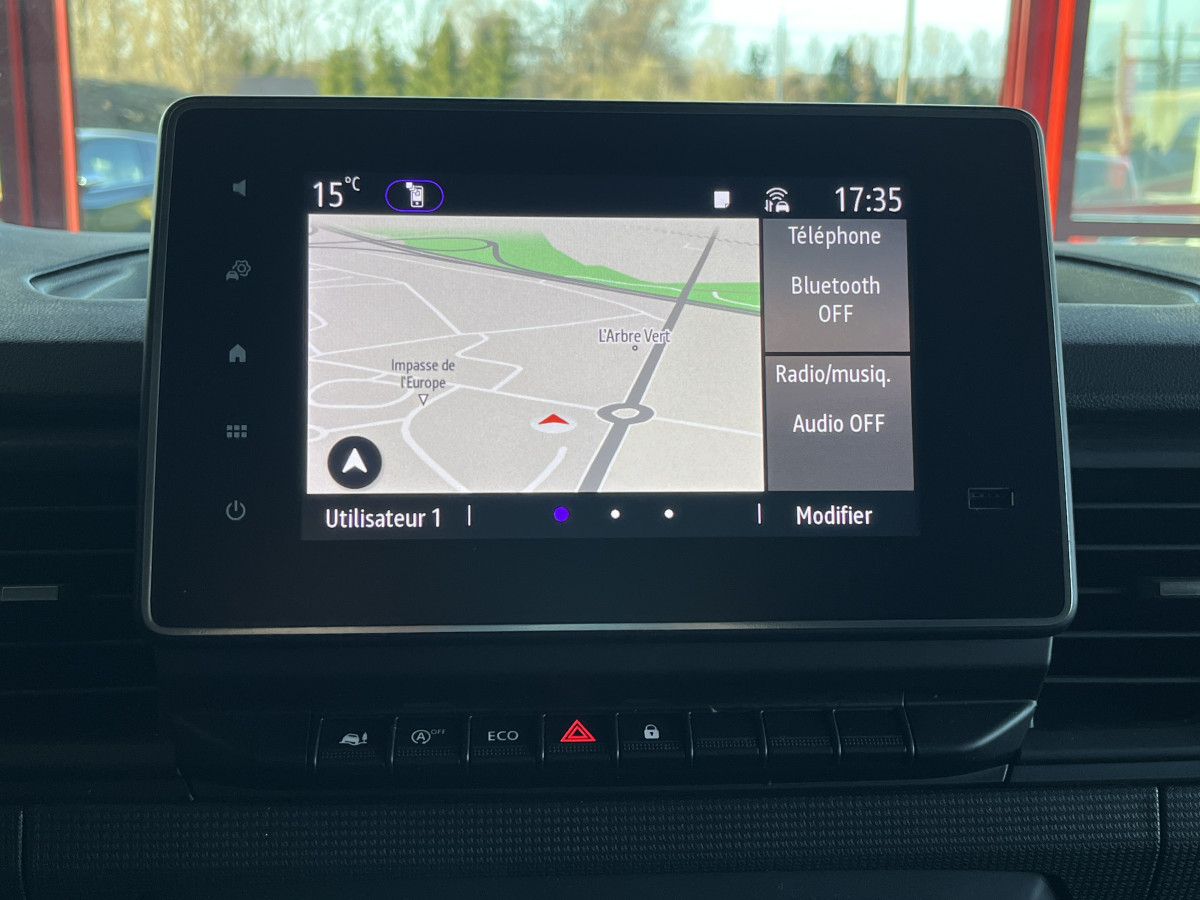 RENAULT TRAFIC SPACECLASS 9 PLACES  L2 H1 2,0 DCI 150 GPS FEUX FULL LED APPLE CARPLAY RADAR DE RECUL REGULATEUR LIMITEUR TVA RECUPERABLE EXCELLENT ETAT