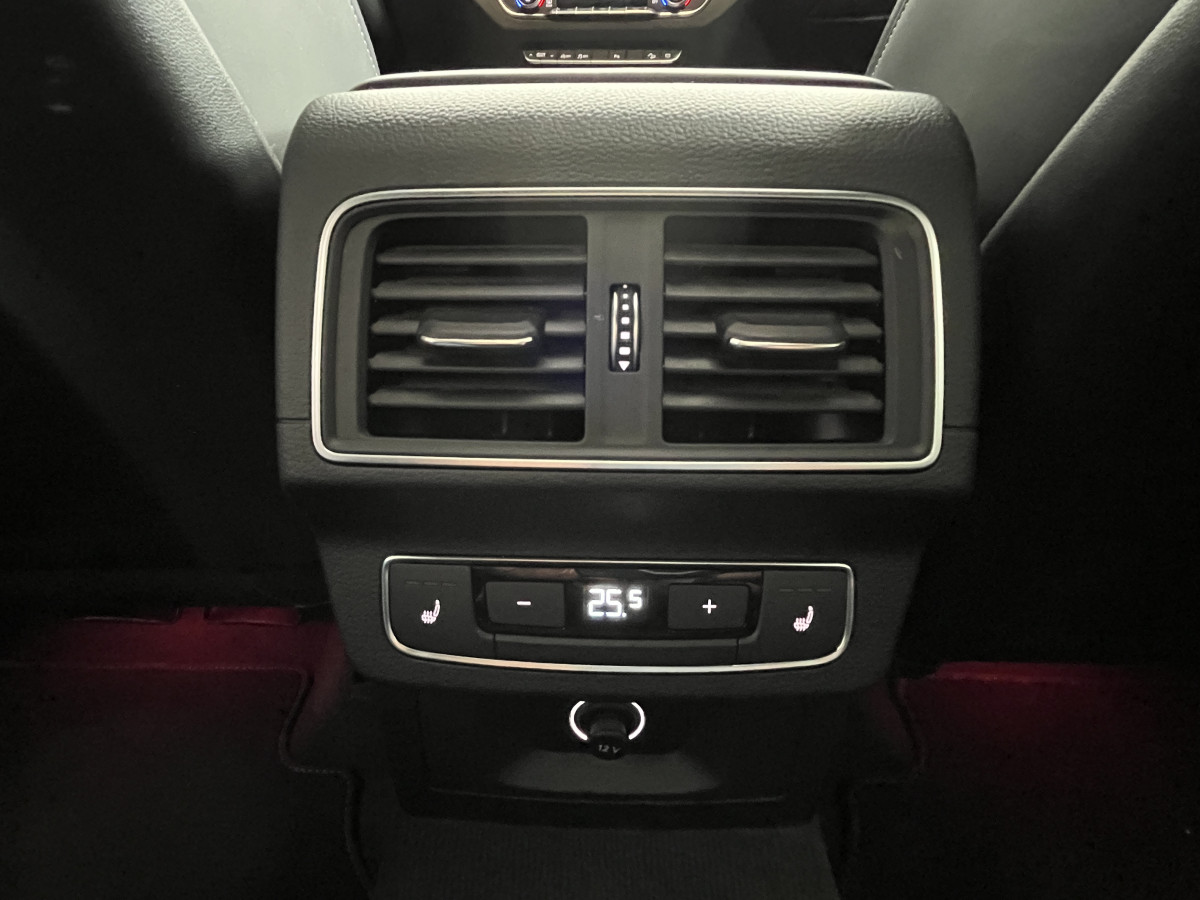 AUDI SQ5 3,0 TDI V6 347 BVA8 QUATTRO TOIT PANORAMIQUE OUVRANT  ATTELAGE ELECTRIQUE GPS  CAMERA  KEYLESS REGULATEUR LIMITEUR  PHARES MATRIX  LED  LED PARK PILOT FULL CUIR  DRIVE SELECT JANTE 21 EXCELLENT ETAT