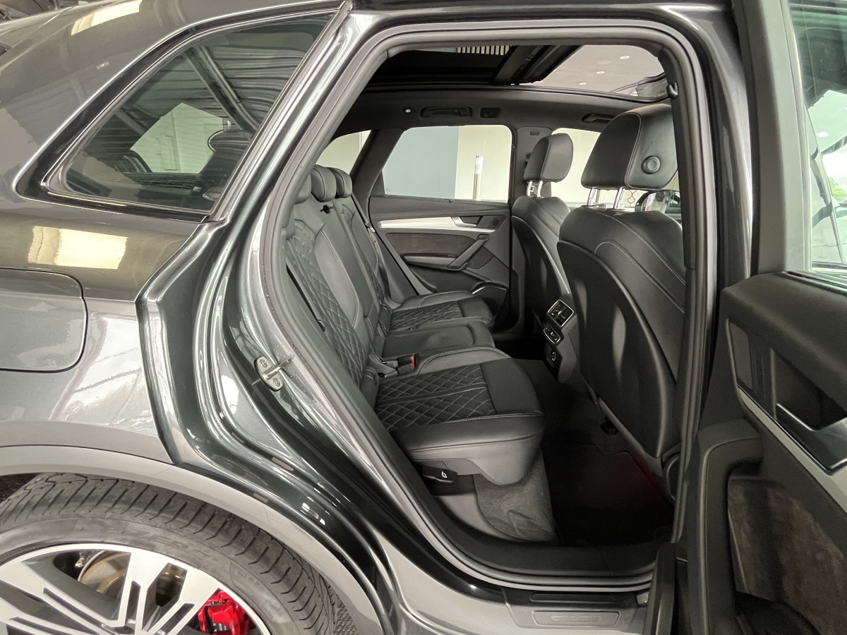 AUDI SQ5 3,0 TDI V6 347 BVA8 QUATTRO TOIT PANORAMIQUE OUVRANT  ATTELAGE ELECTRIQUE GPS  CAMERA  KEYLESS REGULATEUR LIMITEUR  PHARES MATRIX  LED  LED PARK PILOT FULL CUIR  DRIVE SELECT JANTE 21 EXCELLENT ETAT