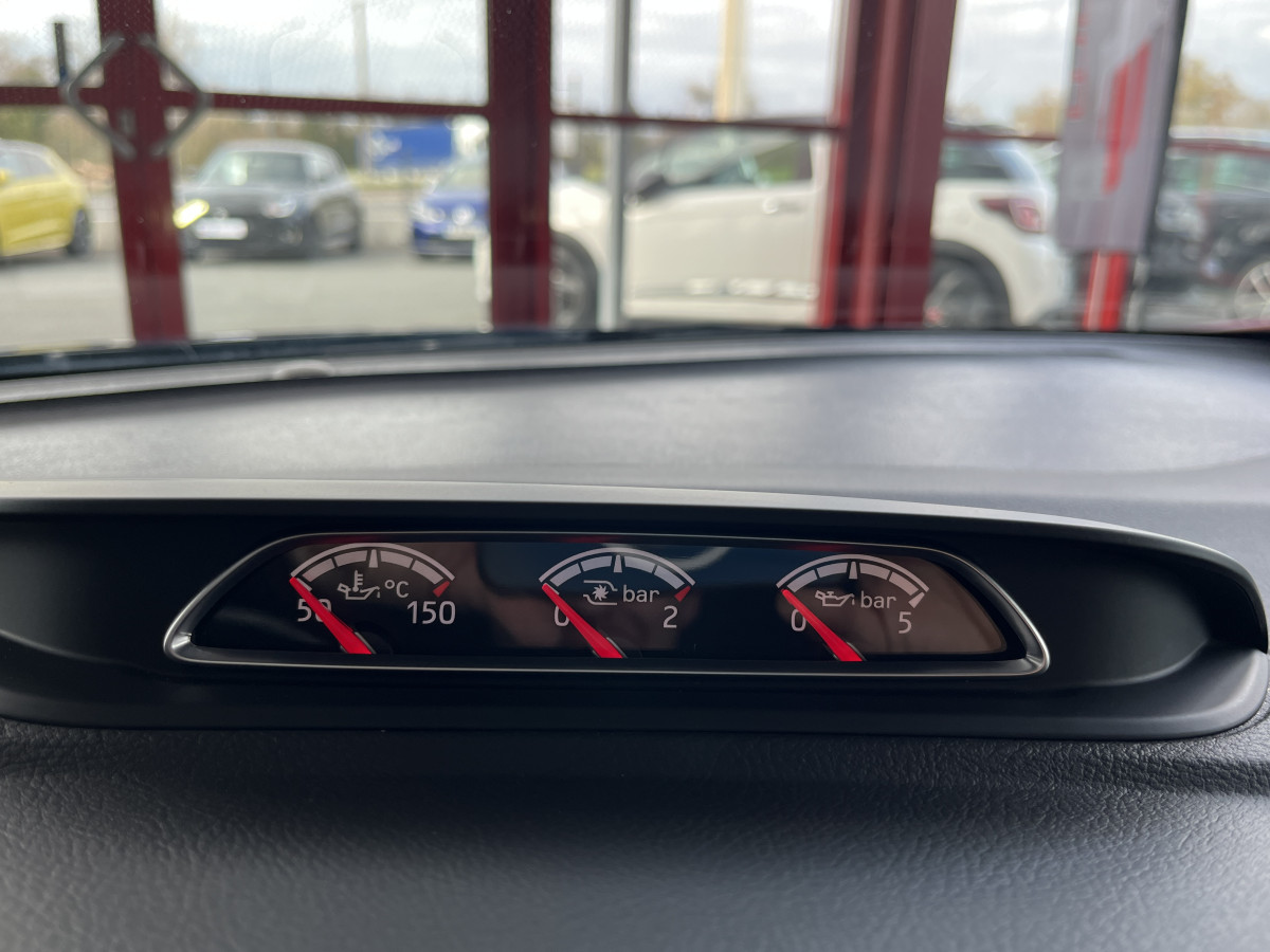 FORD FOCUS ST 2,0 250 PACK PERFORMANCE GPS CAMERA PACK HIVER RECARO KEYLESS APPLE CARPLAY  HIFI SONY BLUETOOTH JANTES 19  EXCELLENT ETAT