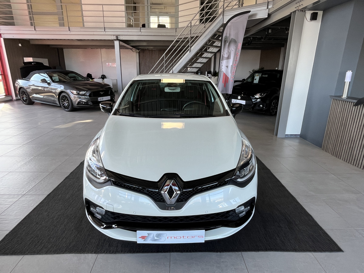 RENAULT CLIO RS TROPHY 1,6 220 EDC GPS CAMERA REGULATEUR LIMITEUR AKRAPOVIC KEYLESS RS DRIVE  HIFI BASS REFLEX PARK PILOT FEUX LED JANTES 18 EXCELLENT ETAT