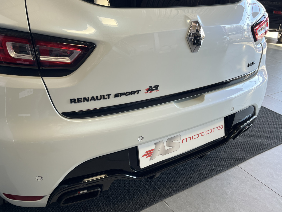 RENAULT CLIO RS TROPHY 1,6 220 EDC GPS CAMERA REGULATEUR LIMITEUR AKRAPOVIC KEYLESS RS DRIVE  HIFI BASS REFLEX PARK PILOT FEUX LED JANTES 18 EXCELLENT ETAT
