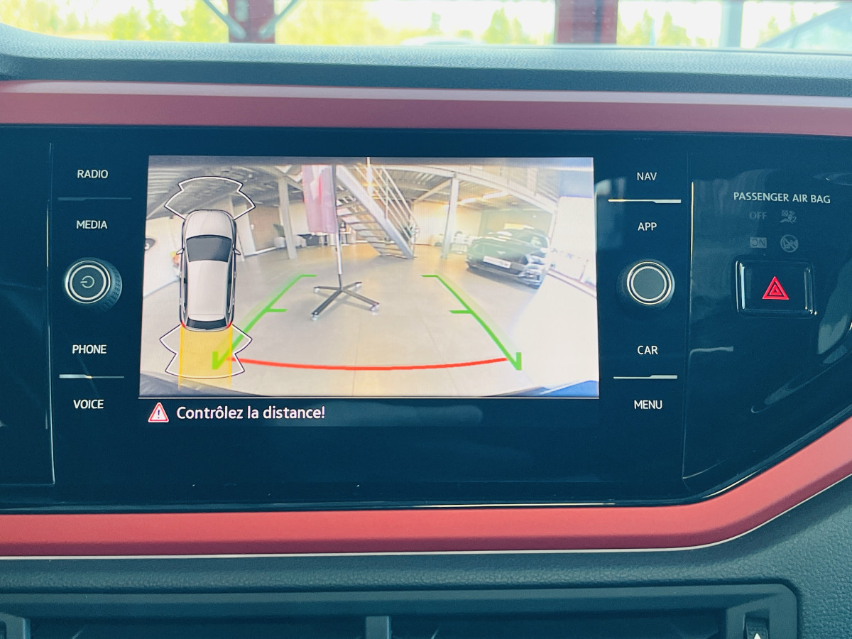 VOLKSWAGEN  POLO 2,0 TSI 200 DSG6 TOIT PANORAMIQUE GPS  CAMERA  VITUAL COCKPIT DMS ACC REGULATEUR ADAPTATIF LIMITEUR PARK PILOT IQ DRIVE  JANTES BRESCIA FEUX HALOGENE  EXCELLENT ETAT