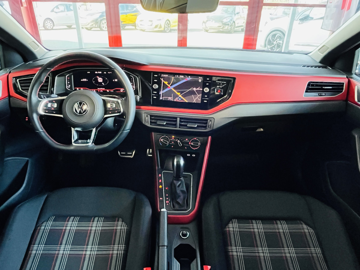 VOLKSWAGEN  POLO 2,0 TSI 200 DSG6 TOIT PANORAMIQUE GPS  CAMERA  VITUAL COCKPIT DMS ACC REGULATEUR ADAPTATIF LIMITEUR PARK PILOT IQ DRIVE  JANTES BRESCIA FEUX HALOGENE  EXCELLENT ETAT
