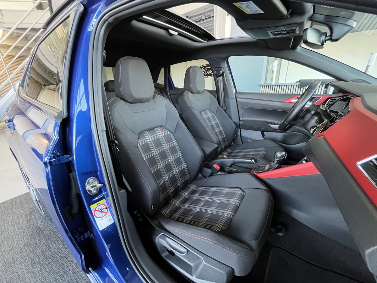 VOLKSWAGEN  POLO 2,0 TSI 200 DSG6 TOIT PANORAMIQUE GPS  CAMERA  VITUAL COCKPIT DMS ACC REGULATEUR ADAPTATIF LIMITEUR PARK PILOT IQ DRIVE  JANTES BRESCIA FEUX HALOGENE  EXCELLENT ETAT