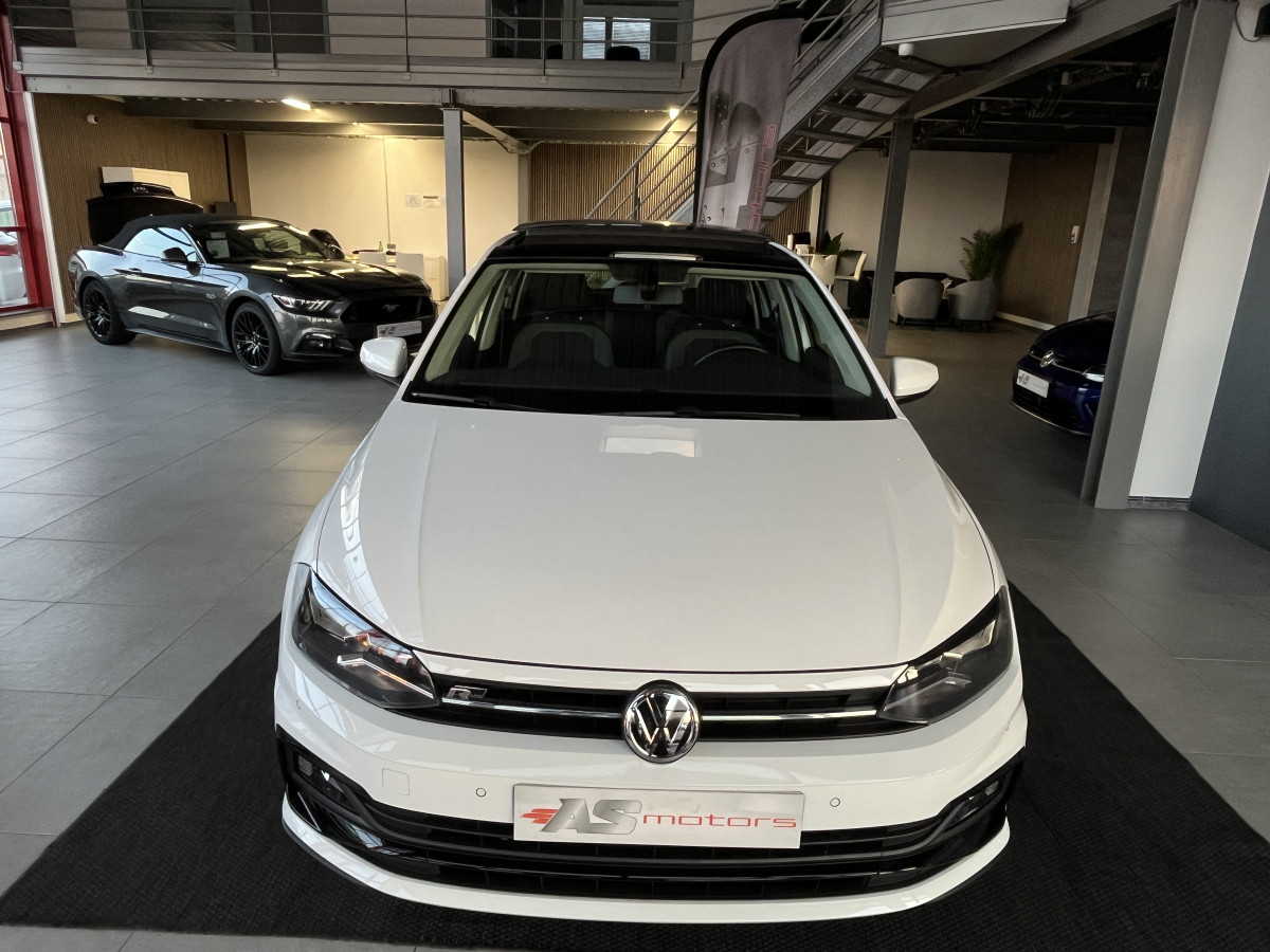 VOLKSWAGEN POLO 1,0 TSI 95 R-LINE  DSG7 TOIT PANORAMIQUE OUVRANT GPS  REGULATEUR ADAPTATIF  LIMITEUR PARK PILOT FEU HALOGENE JANTE ALU 15 EXCELLENT ETAT